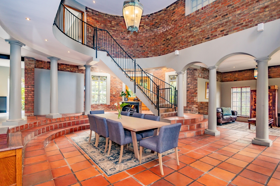 6 Bedroom Property for Sale in Vierlanden Western Cape